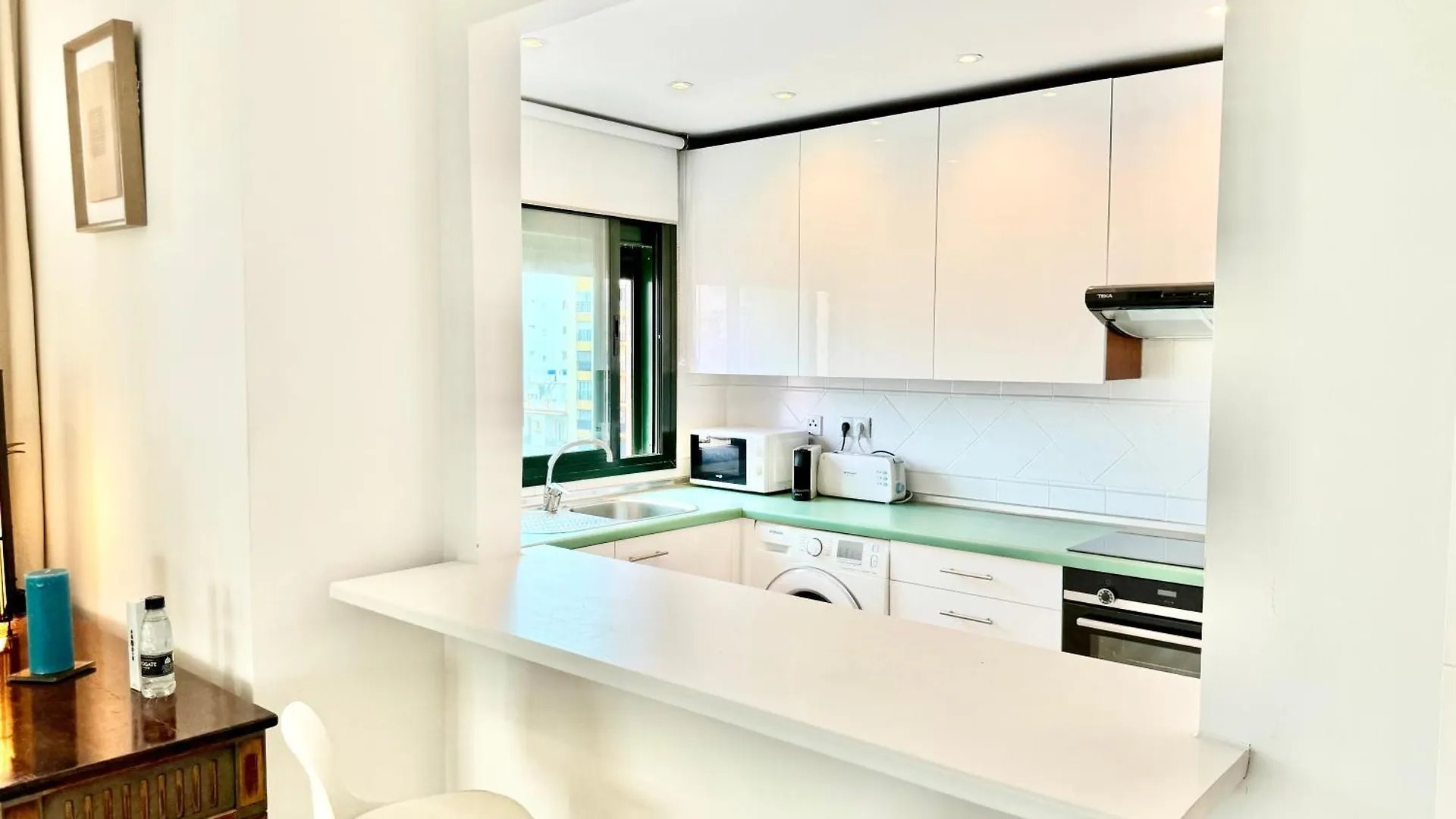 Rs 12 Luxury Center Of Marbella - Eaw Homes Apartment