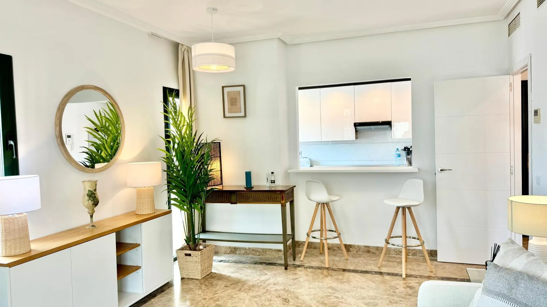 Rs 12 Luxury Center Of Marbella - Eaw Homes 0*,  Spain